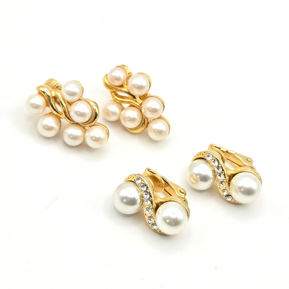 Vintage Faux Pearl Clip On Earring Lot Gold Tone Rhinestone Cluster 2 Pairs‎